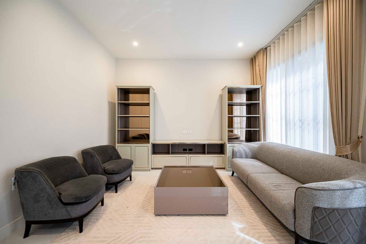 picture Single house for rent 📍 Narasiri Krungthep Kreetha 📍 5 bedrooms, 6 bathrooms, fully furnished and equipped with appliances - 33/57