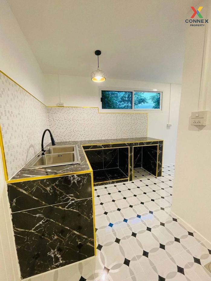 picture For Sale Townhouse/Townhome  , Sriprajak 5 , newly renovated , Bang Bua Thong , Bang Bua Thong , Nonthaburi , CX-130353 ✅ Live chat with us ADD LINE @connexproperty ✅  - 10/12