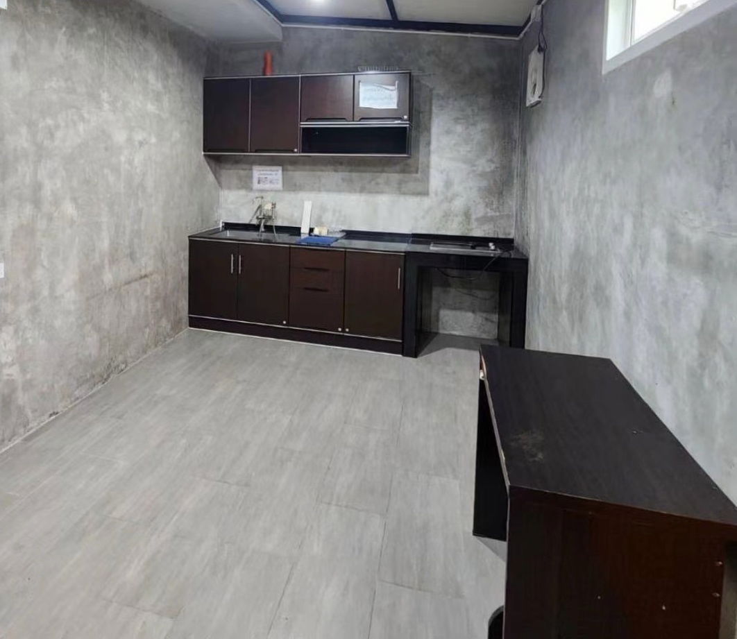 picture Prime Location Office for Rent on Liab Duan Road! 5-Story Building in Soi Nuanchan 31 (Only 10 m to Main Road), 32 sq.w, 4 Parking Spaces! - 11/13