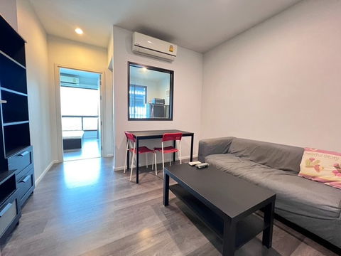 💥💥ปล่อยเช่าห้องพร้อมอยู่!! The Stage Taopoon Interchange 1Bed 33 ตร.ม.ชั้น 12 วิวสระ MRT บางโพ/MRT เตาปูน สอบถาม LINE ID: @atfirm💥💥