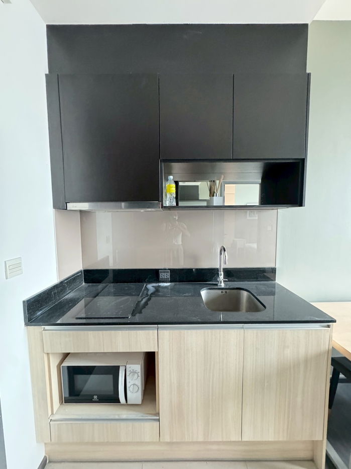 รูป [For Rent] Edge Sukhumvit 23 | 1 bedroom 1 bathroom *เฟอร์นิเจอร์ครบพร้อมเข้าอยู่ - รูปที่ 7/15