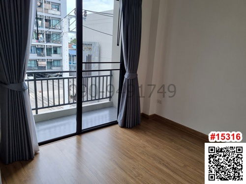 picture For sale with tenant, 3-storey townhouse, The Canvas Sukhumvit-Samrong, near Imperial Samrong - 5/24