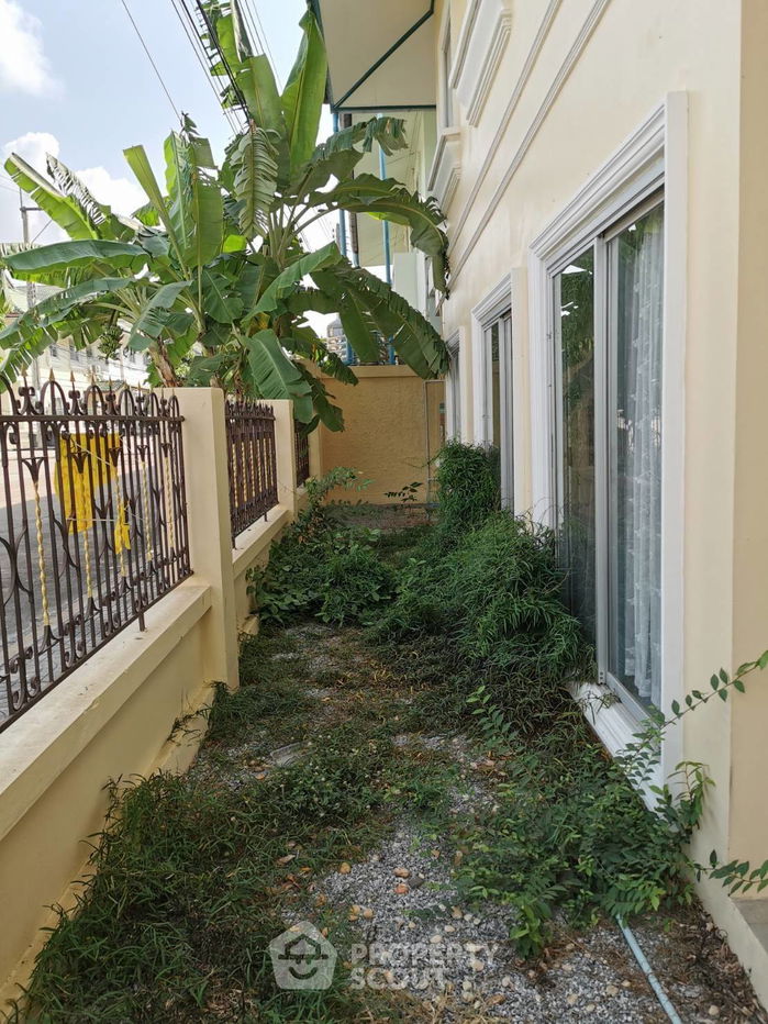 รูป ทาวน์เฮาท์ 4-ห้องนอน ที่ บ้านสวนสุวัฒนา ใกล้ พัทยาตะวันออก (ID 2300941) - รูปที่ 6/6