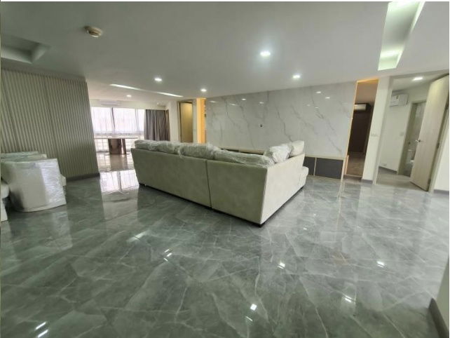 รูป Newly Renovated Room | 3B3B 260 ตร.ม. ชั้นสูง ใกล้ BTS พร้อมพงษ์ ใจกลางสุขุมวิท  - รูปที่ 6/13