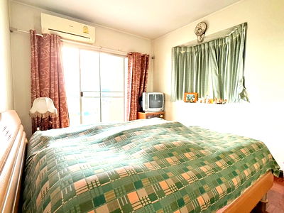 ขายคอนโด : ขายคอนโด กรีนพอยท์ ประชาชื่น Green Point ประชาชื่น 59 ตรม. ชั้น 5 วิวสระว่ายน้ำพร้อมอยู่