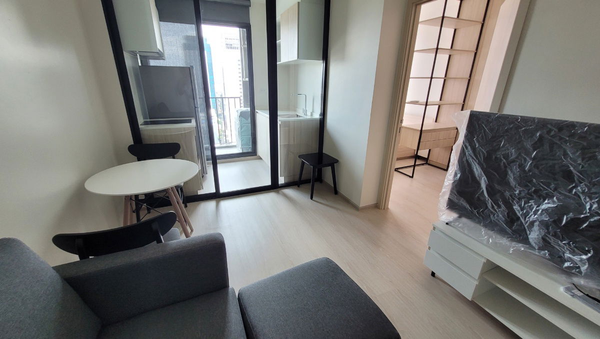 รูป NUE Noble Ratchada – Lat Phrao ห้องสวย ราคาดี สอบถามเพิ่มเติมได้ที่ Line @condorental - รูปที่ 5/9