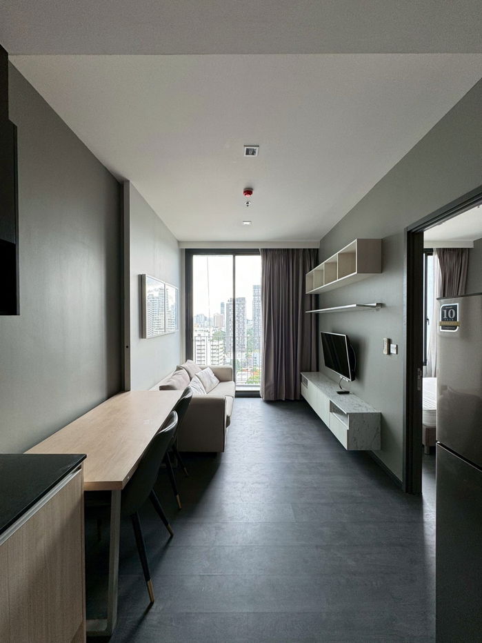 รูป [For Rent] Edge Sukhumvit 23 | 1 bedroom 1 bathroom *เฟอร์นิเจอร์ครบพร้อมเข้าอยู่ - รูปที่ 2/15