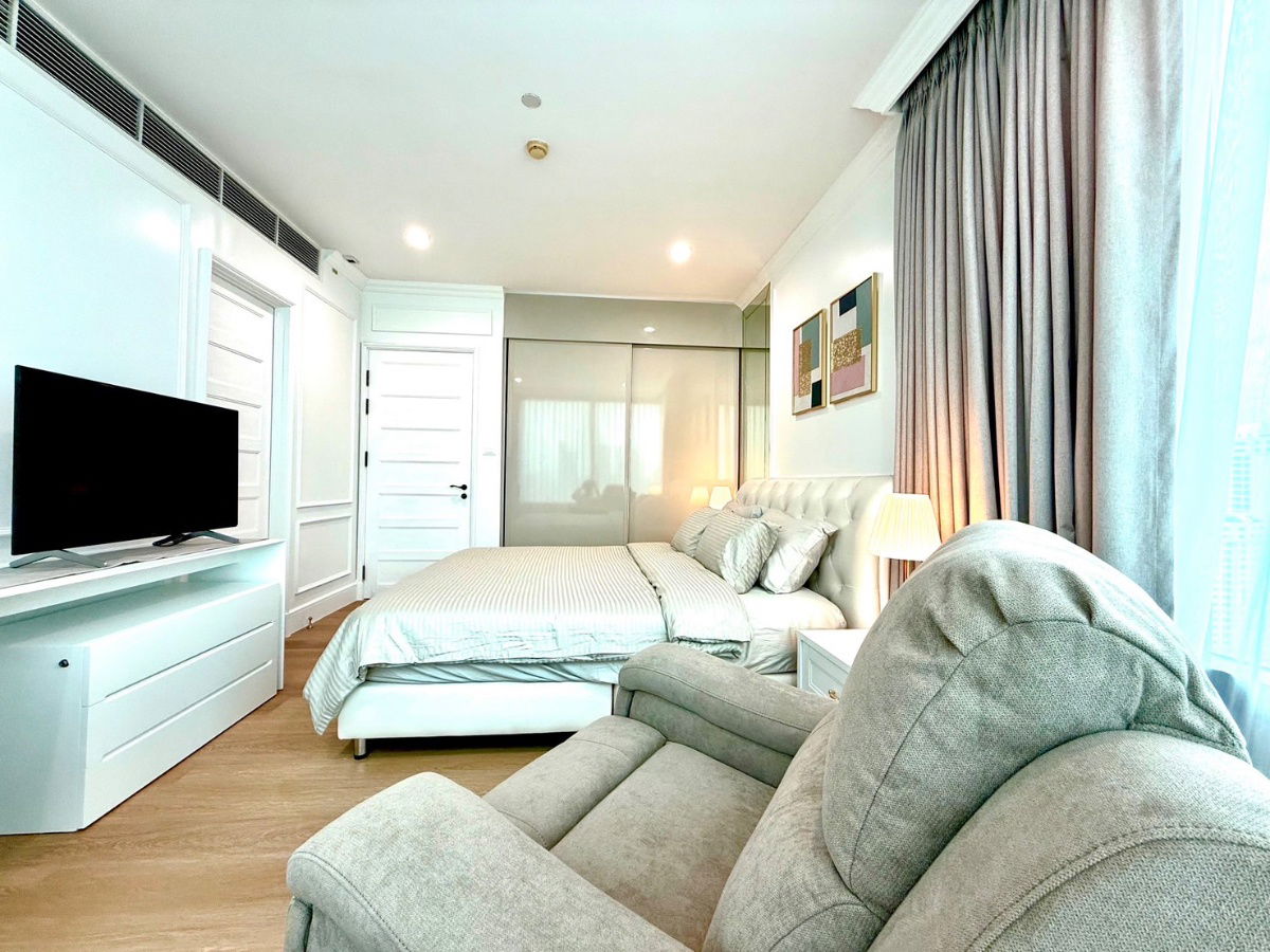 picture 3 bedroom Aguston Sukumvit 22 view benjakitti park rent  - 10/19