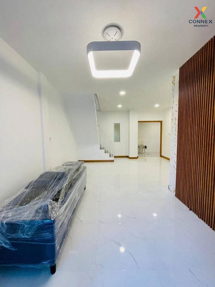 picture For Sale Townhouse/Townhome  , Sriprajak 5 , newly renovated , Bang Bua Thong , Bang Bua Thong , Nonthaburi , CX-130353 ✅ Live chat with us ADD LINE @connexproperty ✅  - 6/12