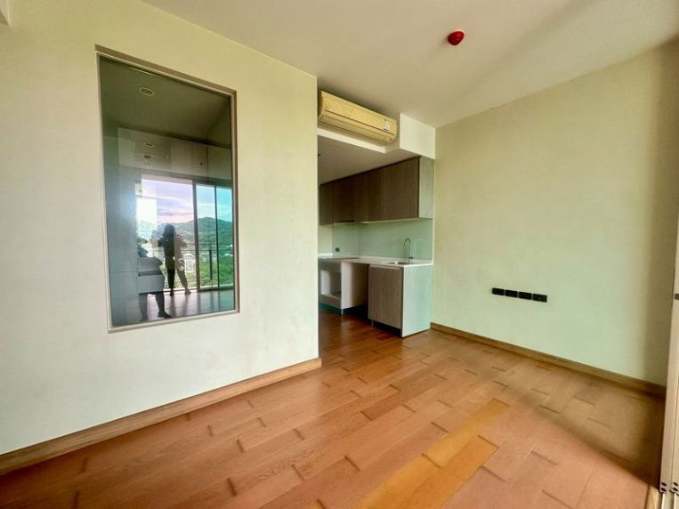 picture Condo for sale in Sriracha, very luxurious, in the heart of the city, Marina Bay Front, high floor, beautiful view. - 5/11