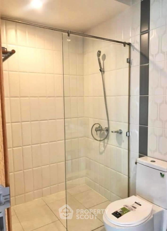 picture 1-BR Condo at Circle Condominium near MRT Phetchaburi (ID 1956217) - 5/10