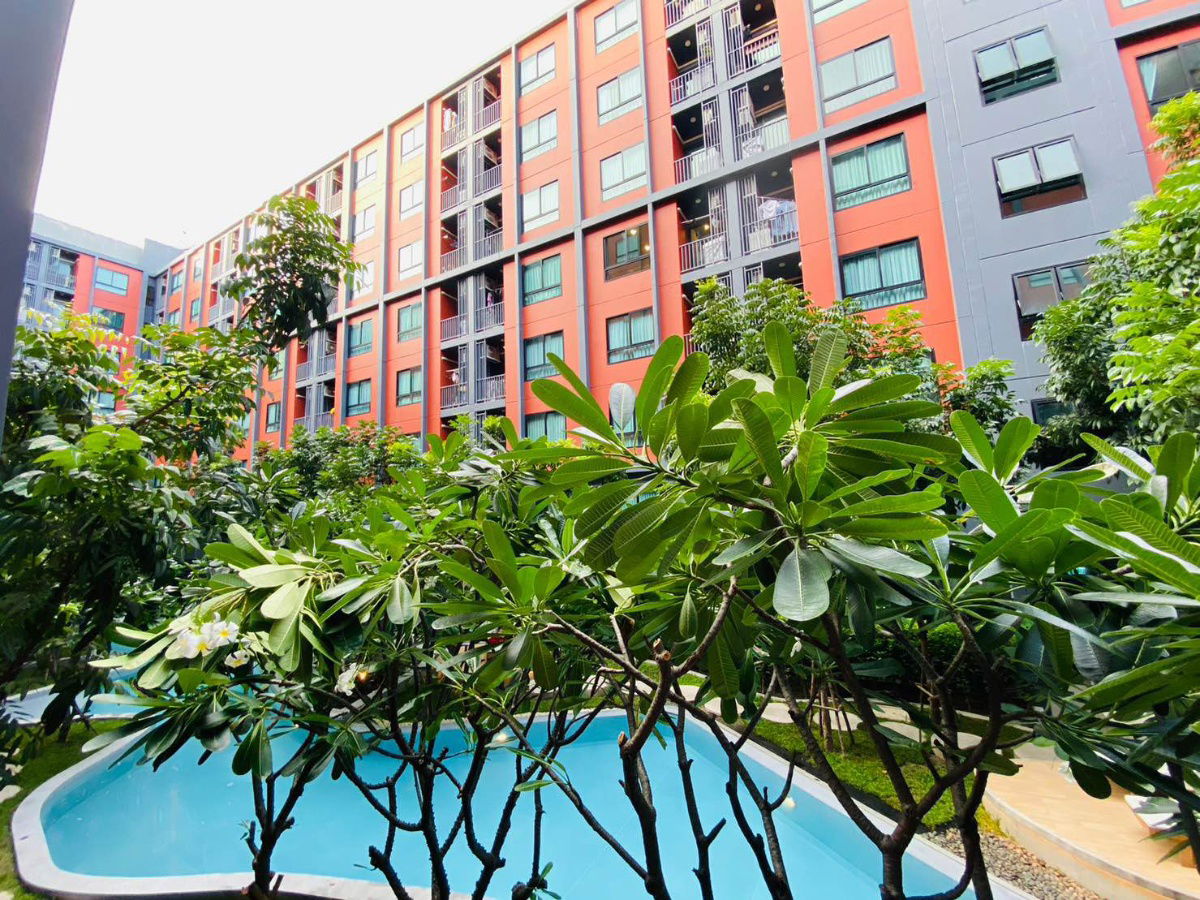 picture Airport link Ramkhamhaeng 1.7 km. Price  15,000 Baht Condo Monte Rama 9 ( Rental ) - 10/10