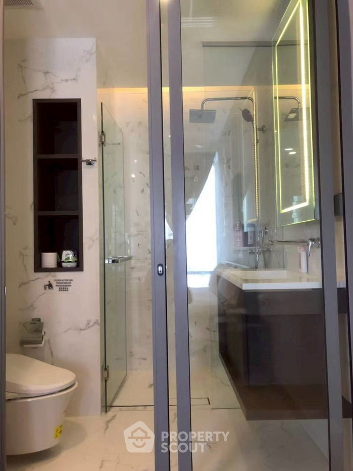 picture 1-BR Condo at Siamese Exclusive Queens near MRT Queen Sirikit National Convention Centre (ID 2300376) - 11/11