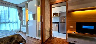 Condos for rent Muang Chiang Mai Chiang Mai : Treasure Condo in Chiangmai Business Park near Central Festival Chiangmai