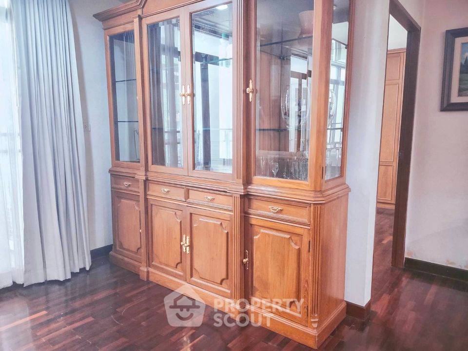 รูป คอนโด 3-ห้องนอน ที่ บ้านจันทร์ คอนโดมิเนียม ใกล้ BTS อโศก (ID 890064) - รูปที่ 3/18