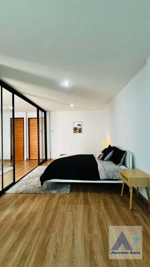 picture 🔼🔽 AccomA 📩 Home Office 3 BR Townhouse in Khlong Ton Nuea (AA12098) - 14/20