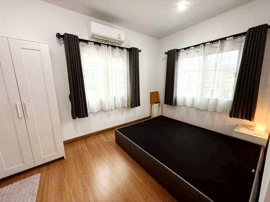 picture FOR RENT GOLDEN NEO BANGKAE / 4 bedrooms 3 bathrooms / 43 Sqw. 150 Sqm. **48,000** CORNER HOUSE CLOSE TO THE MALL BANGKAE - 9/13