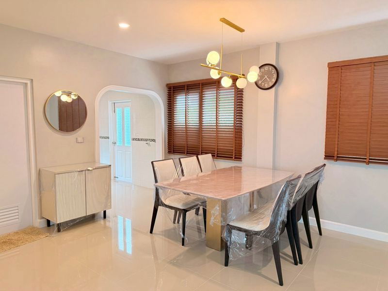 รูป บ้านเดี่ยว หลังมุม ลําลูกกา คลอง 5 เช่า 4ห้องนอน  3ห้องน้ำ - รูปที่ 4/10