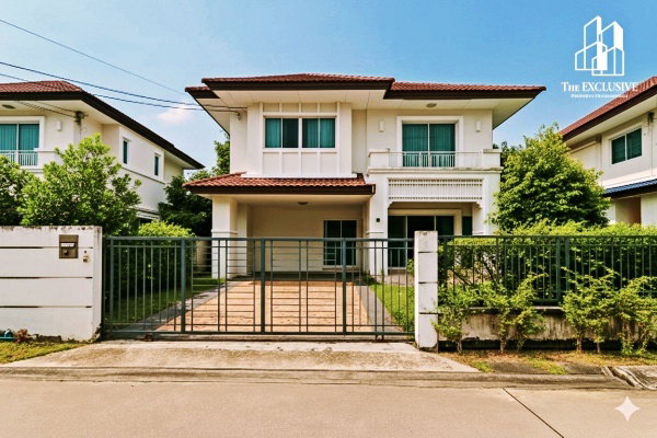 ขายบ้านเดี่ยว : ขายบ้านเดี่ยว 2 ชั้น โครงการเซนโทร รัตนาธิเบศ์ (วัดสวนแก้ว) หลังบ้านติดสวนสวนกลาง