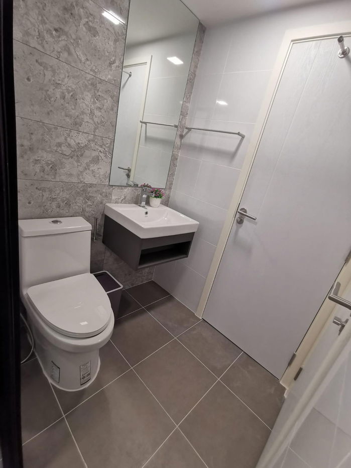 picture MRT Si iam 1.3 km. Shuttle service to BTS Bangna & BTS Si iam Price  11,500 Baht Condo Atmoz Tropicana Bangna ( Rental ) - 11/13