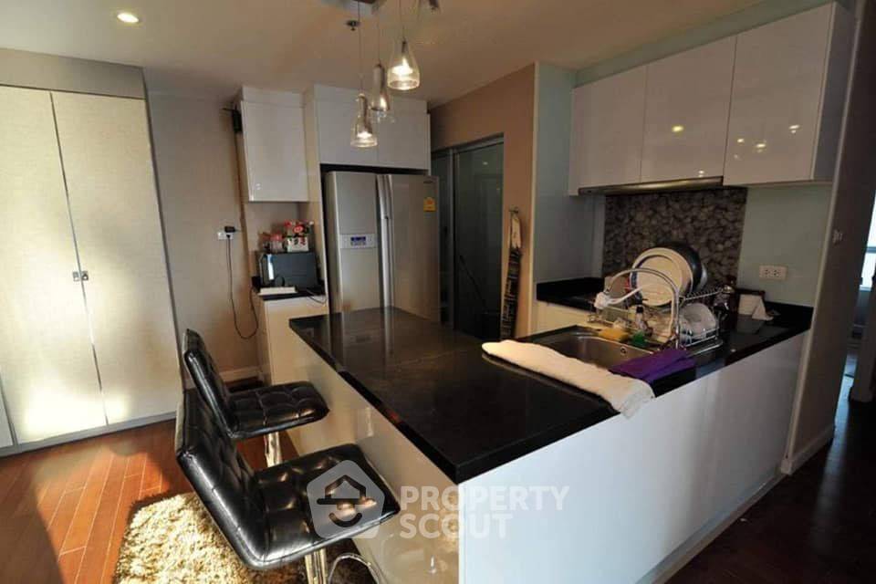 picture 2-BR Condo at Belle Grand Rama 9 near MRT Phra Ram 9 (ID 393264) - 3/9