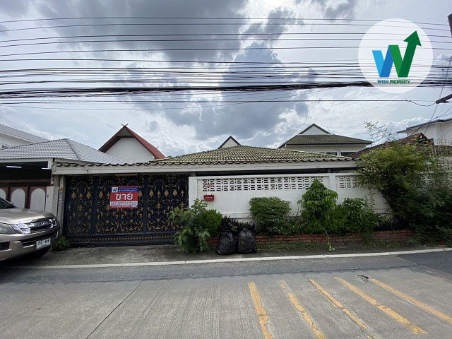 picture For Sale Detached House Soi Wachiratham Sathit 29 Sukhumvit 101/1 - 1/9