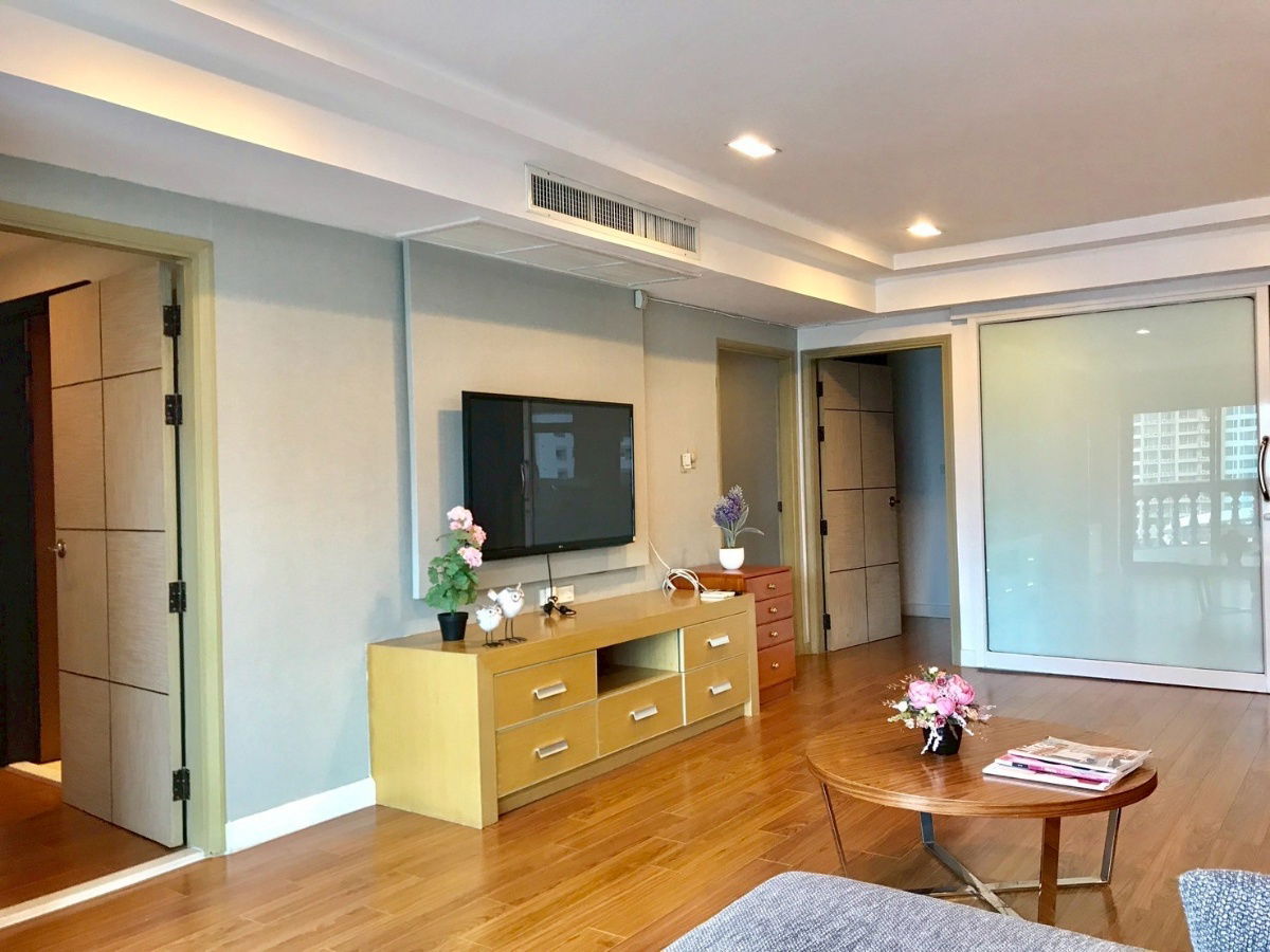 picture LTH13002 – Condo for rent at Royal Castle Sukhumvit 39 Size 160 sqm. 3 Beds 3 Baths Near BTS Phromphong ONLY 55K/Month - 11/14