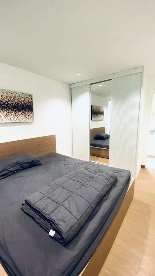 picture @Condorental condo for rent Plus 38 Hip Condominium - 1/14