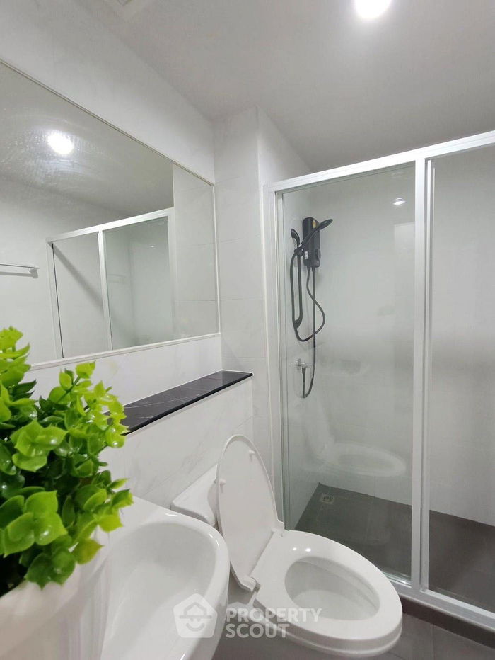picture 1-BR Condo at RYE Sukhumvit 101/1 in Bang Chak (ID 1851399) - 12/12