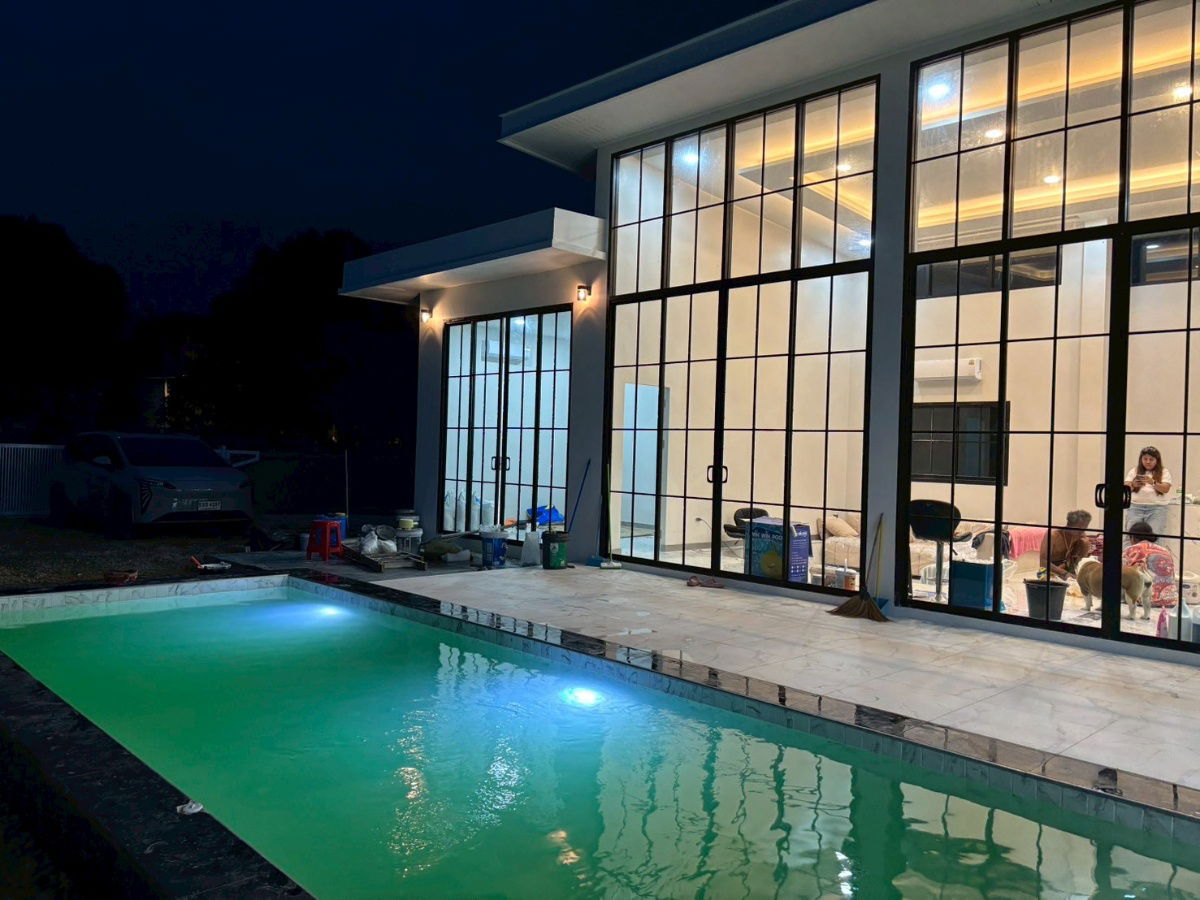 picture For Sale: Modern Luxury Pool Villa 3 Bedrooms | 3 Bathrooms | Private Swimming Pool Prime Location Near Khao Yai 💰 Only THB 5.2 Million - 6/13