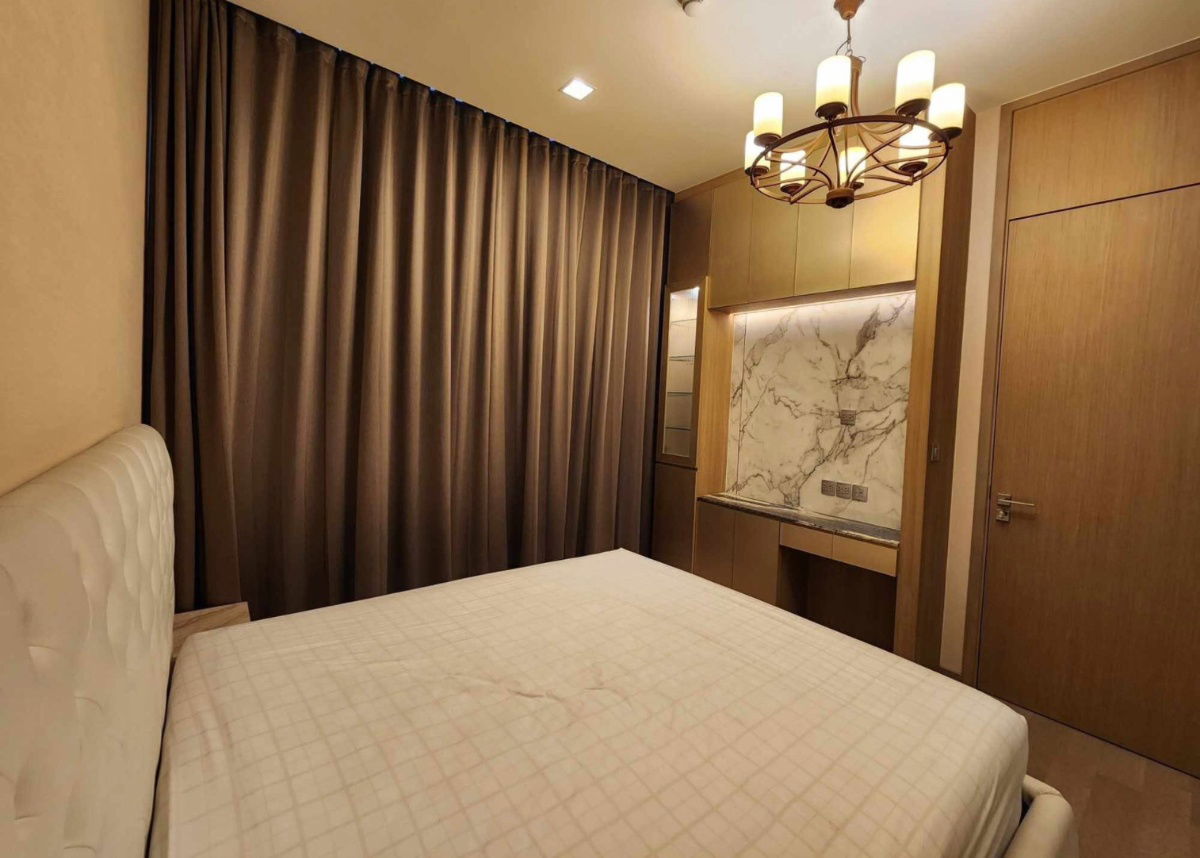 picture The ESSE                       Asoke  - 11/11