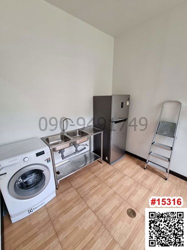 picture For sale with tenant, 3-storey townhouse, The Canvas Sukhumvit-Samrong, near Imperial Samrong - 18/24