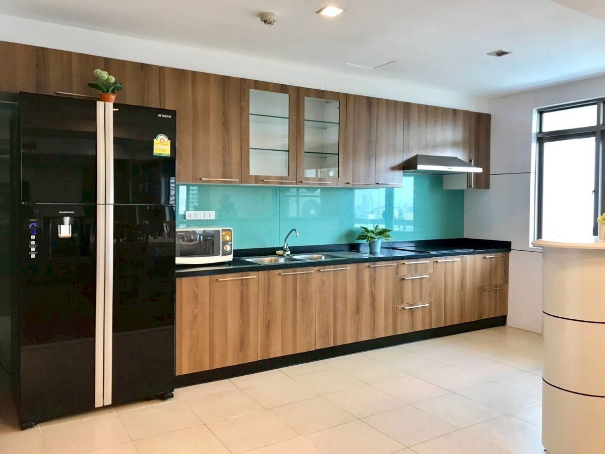 picture LTH13002 – Condo for rent at Royal Castle Sukhumvit 39 Size 160 sqm. 3 Beds 3 Baths Near BTS Phromphong ONLY 55K/Month - 12/14