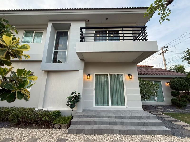 รูป บ้านเดี่ยว หลังมุม ลําลูกกา คลอง 5 เช่า 4ห้องนอน  3ห้องน้ำ - รูปที่ 1/10