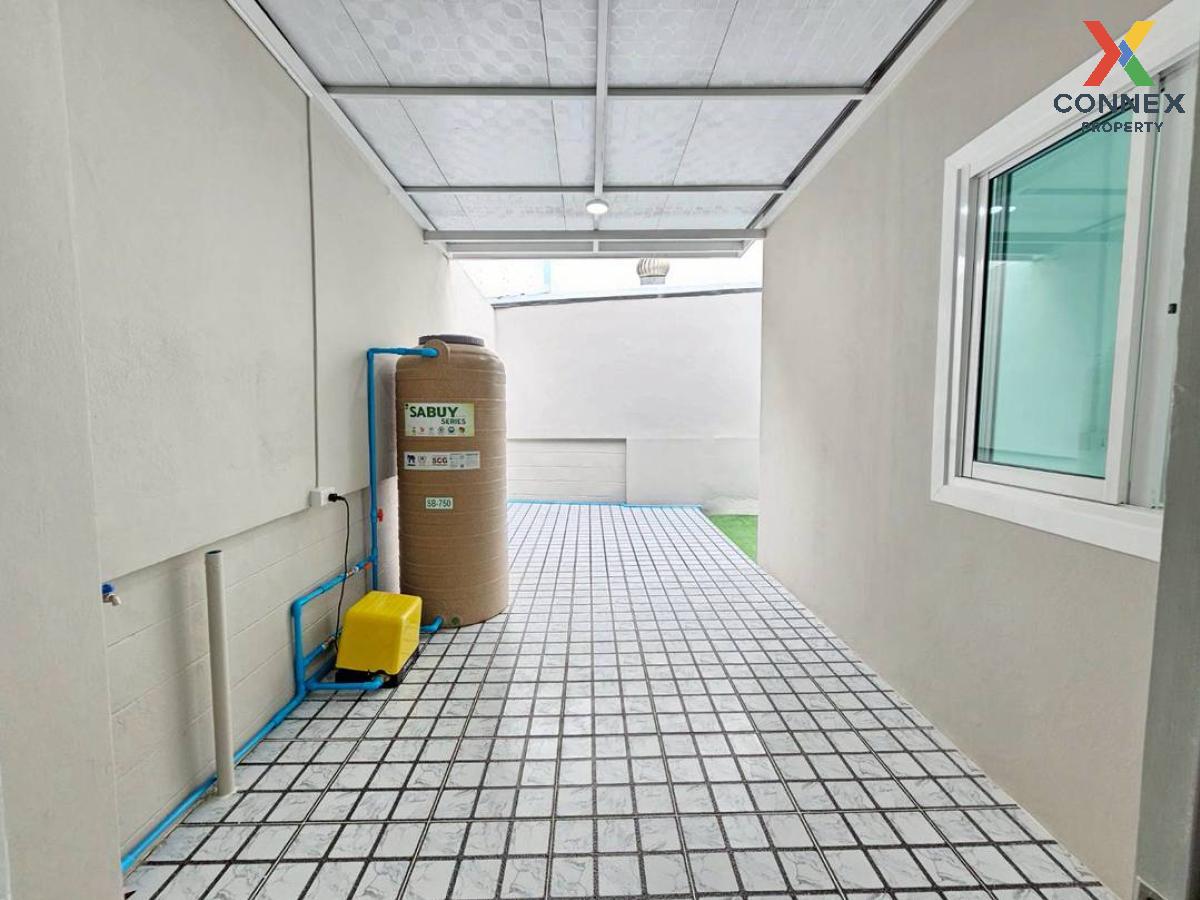 picture For Sale House , Baan Karnmanee , wide frontage , newly renovated , Bang Bua Thong , Bang Bua Thong , Nonthaburi , CX-130249 ✅ Live chat with us ADD LINE @connexproperty ✅  - 11/12