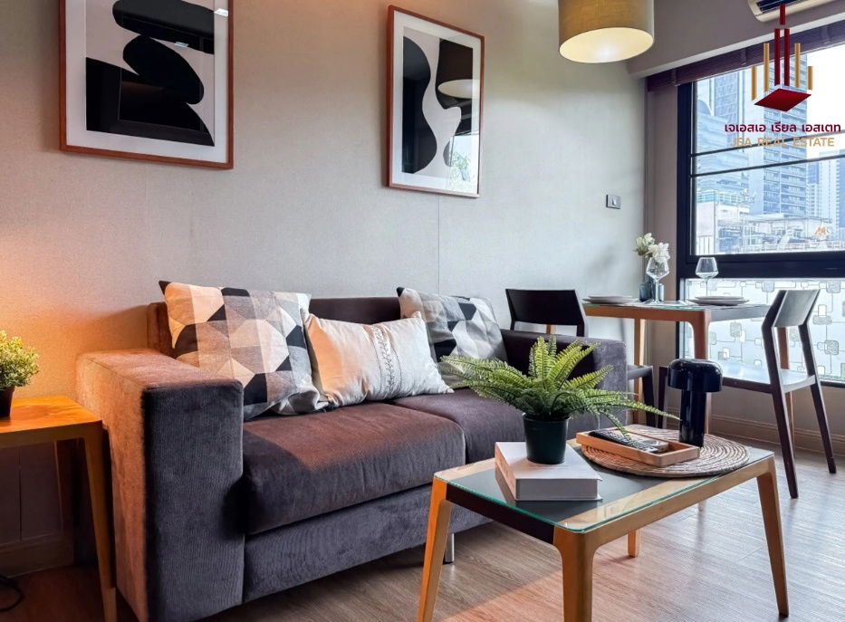 picture ✨ For Rent: Tidy Thonglor Condo ✨  💰 Only 29,000 THB/month - 1/5