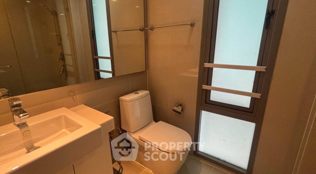 picture 2-BR Condo at Star View close to Phra Ram 3 (ID 2300091) - 11/14