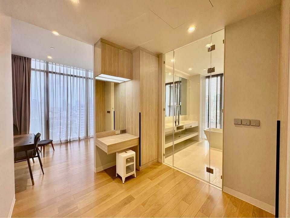 picture LTH13003 – Condo for rent at Vittorio Sukhumvit 39 Size 136.71 sqm. 2 Beds 3 Baths Near BTS Phromphong ONLY 180K/Month - 7/11