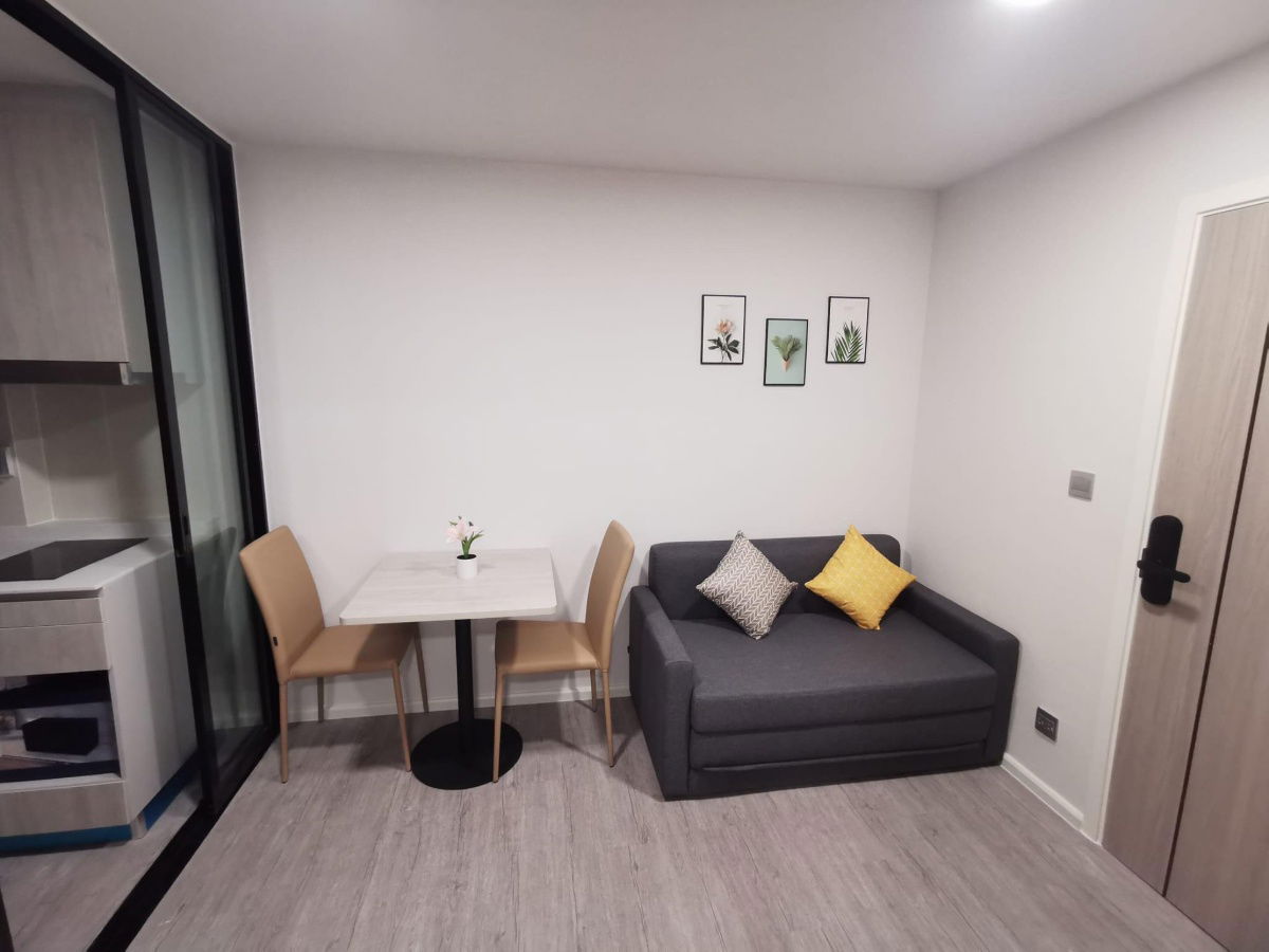 picture MRT Si iam 1.3 km. Shuttle service to BTS Bangna & BTS Si iam Price  11,500 Baht Condo Atmoz Tropicana Bangna ( Rental ) - 3/13