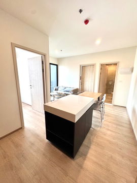 New condo in Rama9 - Nue district R9 with a fantastic facilities   