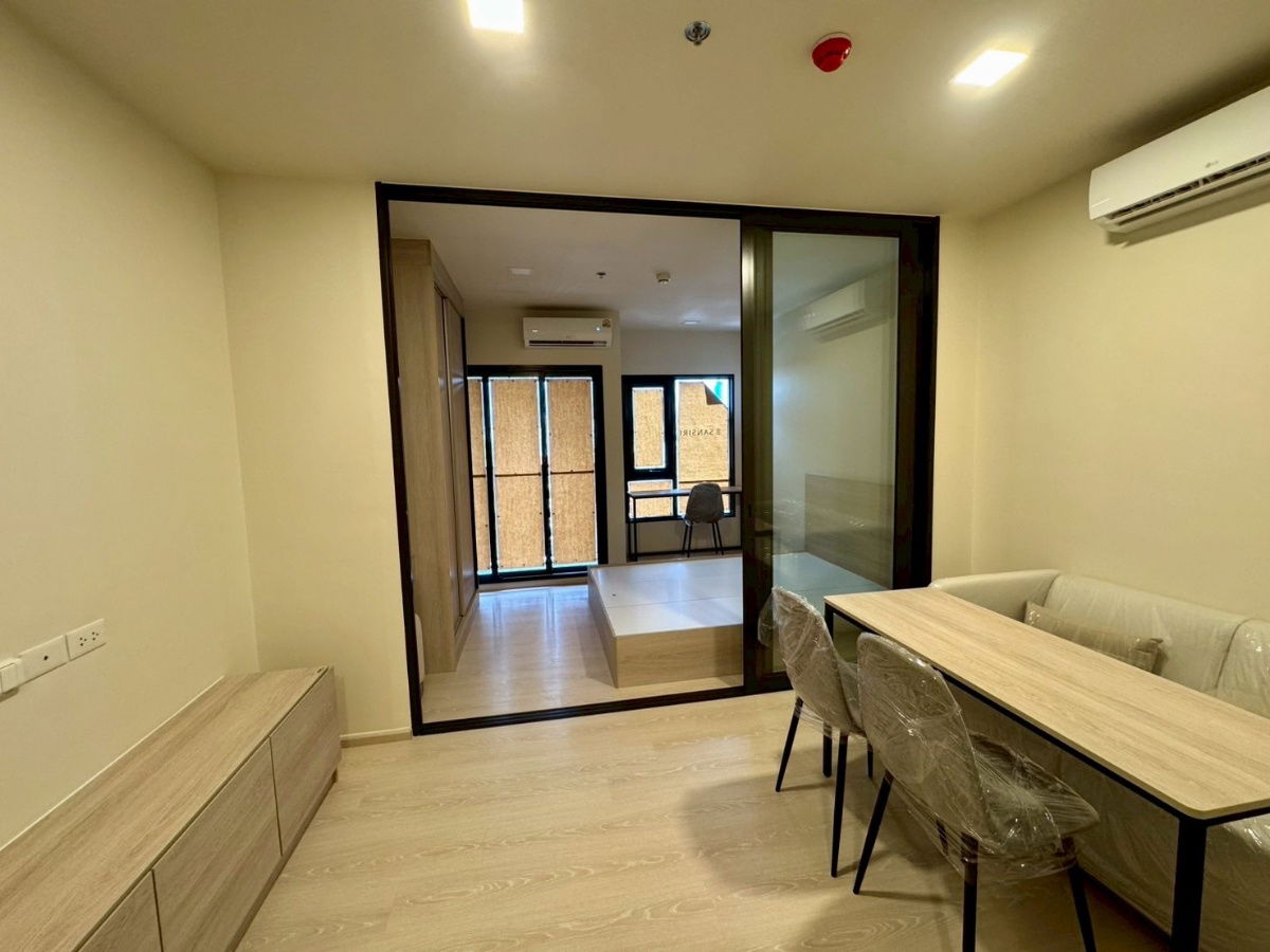 picture Urgent sale 🔥 Ready-to-move-in condo FLO by Sansiri Charoen Nakhon 1 bedroom 1 bathroom, 29.44 sq m., price 3,500,000 baht. - 5/23