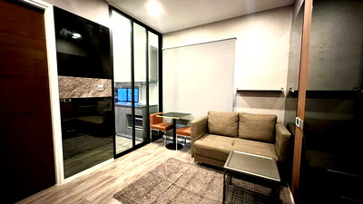 ขายคอนโด : 🏢 ขายคอนโด Brown Condo Ratchada 32 ห้องมุม 1 Bedroom Plus 34.82 ตร.ม. เพียง 2.45 ล้าน