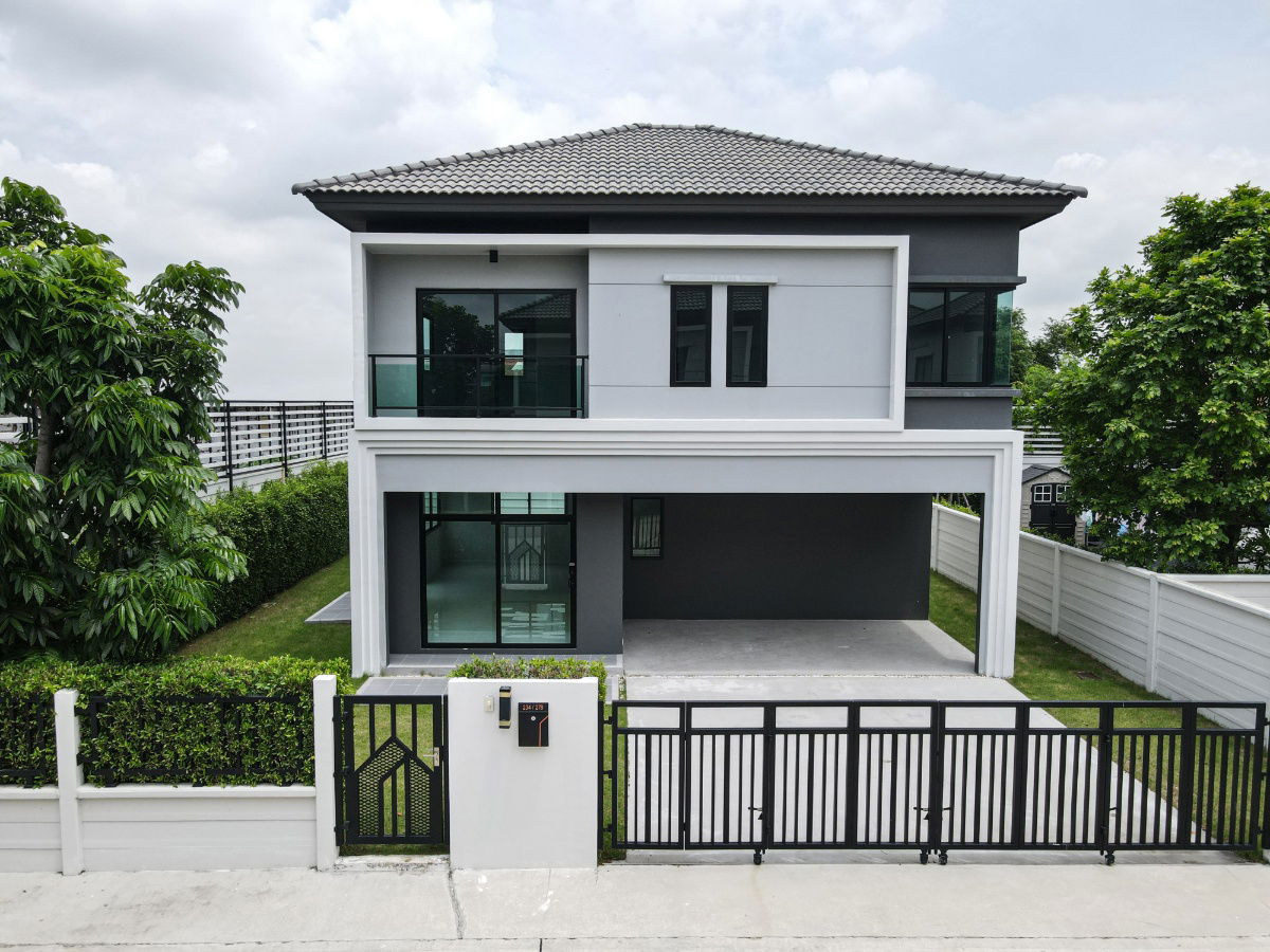 รูป บ้านเดี่ยวแปลงใหญ่  80 ตร.วา ทำเลมุมส่วนตัว - รูปที่ 2/22