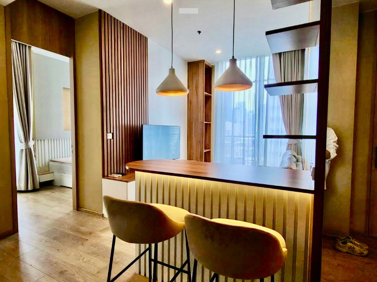รูป ✨ For Rent: Noble BE19 – Luxury 1-Bedroom Condo, Fully Built-in & Move-in Ready, Prime Asoke Location - รูปที่ 17/24