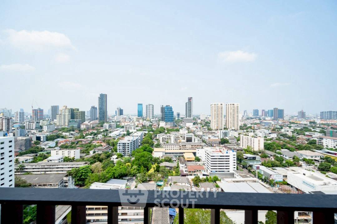 picture 1-BR Condo at XT Ekkamai near BTS Thong Lor (ID 2300194) - 10/15