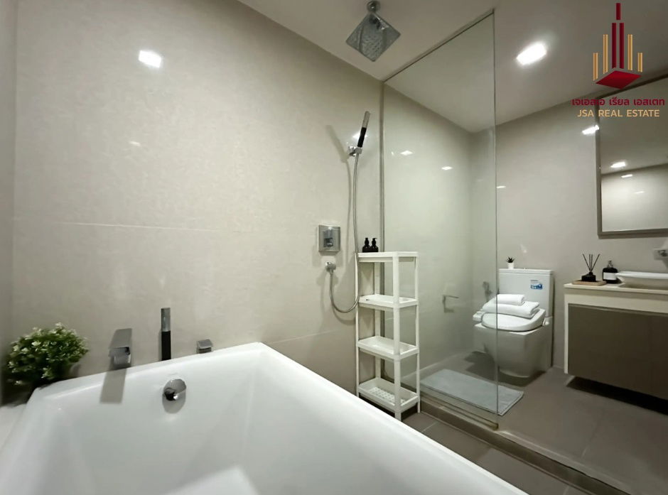picture ✨ For Rent: LIV@49 Condo ✨  💰 Only 39,000 THB/month - 5/5