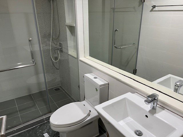 รูป ทาวน์โฮมให้เช่า 3.5 ชั้น 193 ตรม. ตกแต่งพร้อมอยู่ 33,000 บาท/เดือน บ้านกลางเมืองวิภาวดี - รูปที่ 17/26