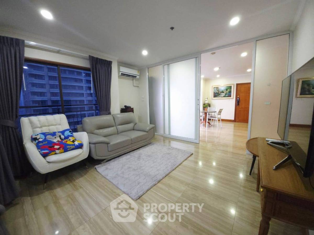 picture 3-BR Condo at Liberty Park 2 near ARL Makkasan (ID 2292594) - 2/20