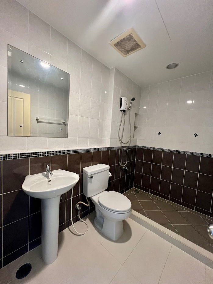 รูป 🏡 ขายด่วน! ทาวน์โฮม 3 ชั้น บ้านกลางเมือง S-Sense ศรีนครินทร์ | รีโนเวทใหม่ทั้งหลัง  บนทำเลศักยภาพ ใกล้รถไฟฟ้า - รูปที่ 13/26