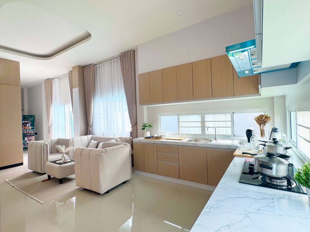 รูป ขายบ้านพักพูลวิลล่า บ้านใหม่สไตล์นอร์ดิก ซ.สยาม ขนาด 92 ตรว. ใกล้พัทยากลาง บางละมุง ชลบุรี ของแถมครบ พร้อมเข้าอยู่   - รูปที่ 4/15